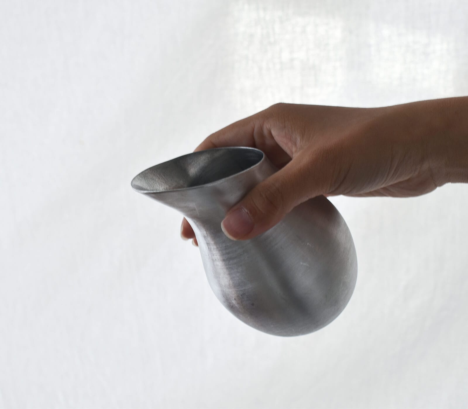 アルミの水差し｜ CATAWARA（カタワラ）