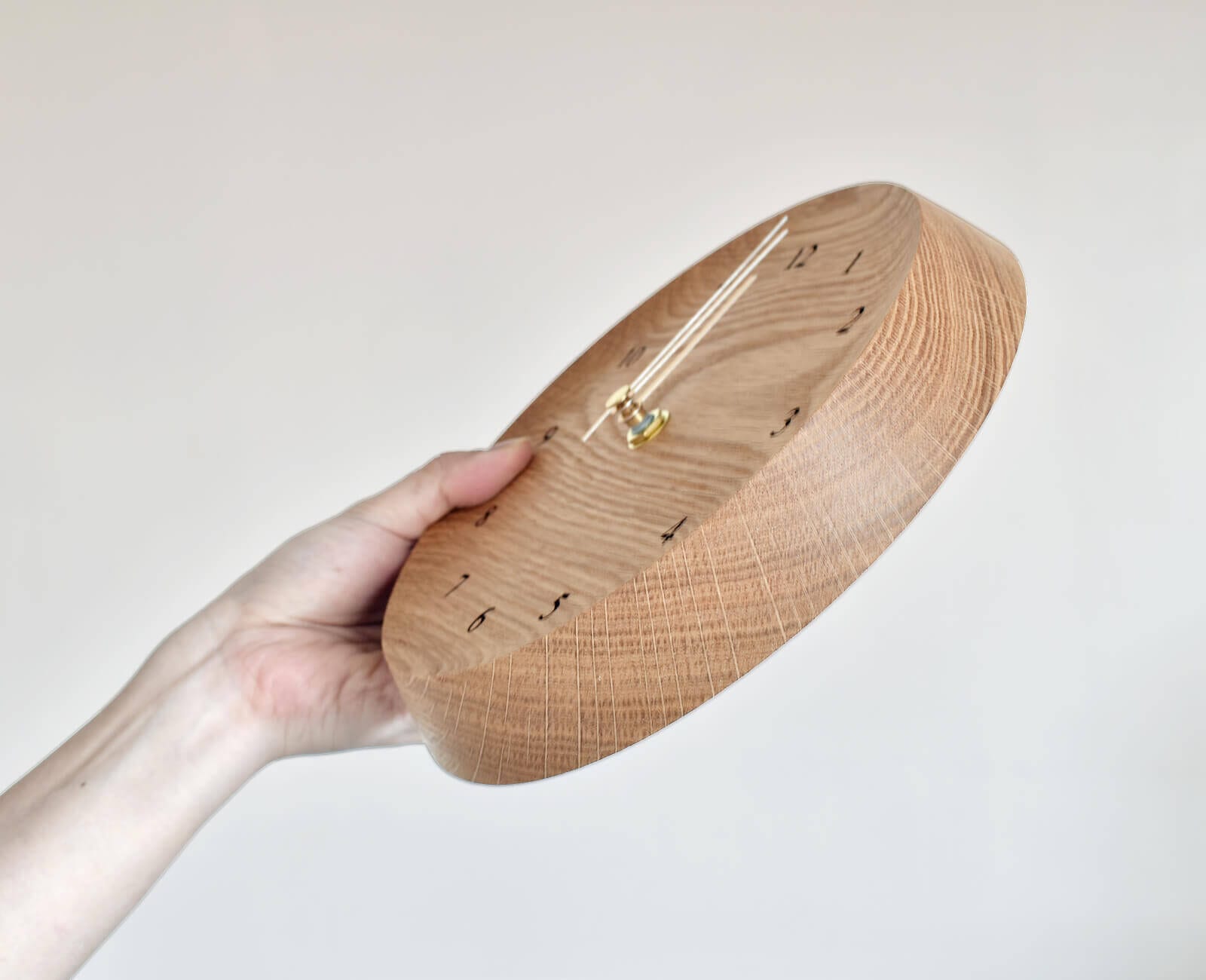 JUPITER WALL CLOCK / 無垢材の壁掛け時計｜CATAWARA（カタワラ）