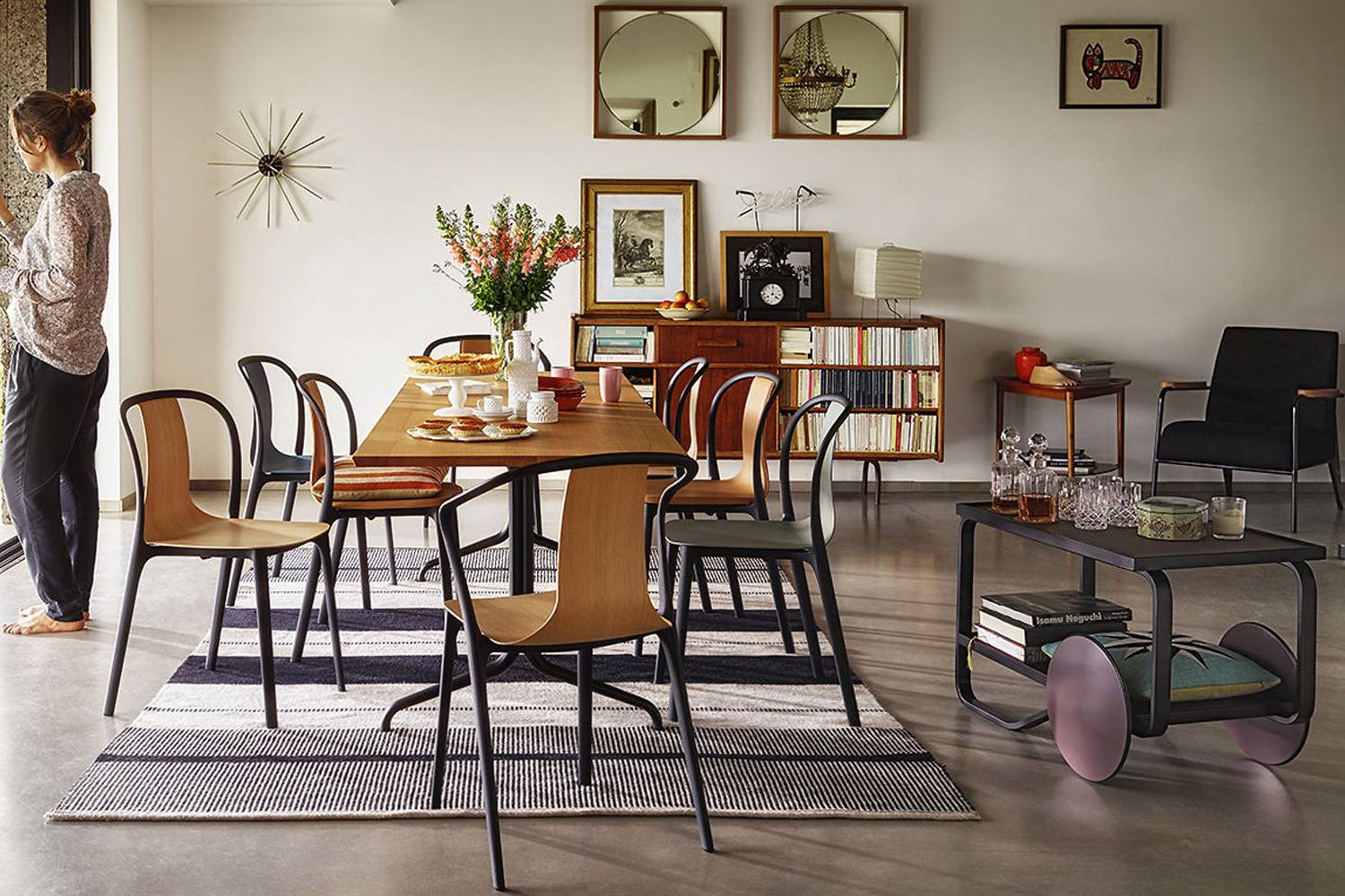 ベルヴィル アームチェア プラスチックの通販 | 家具・インテリア通販