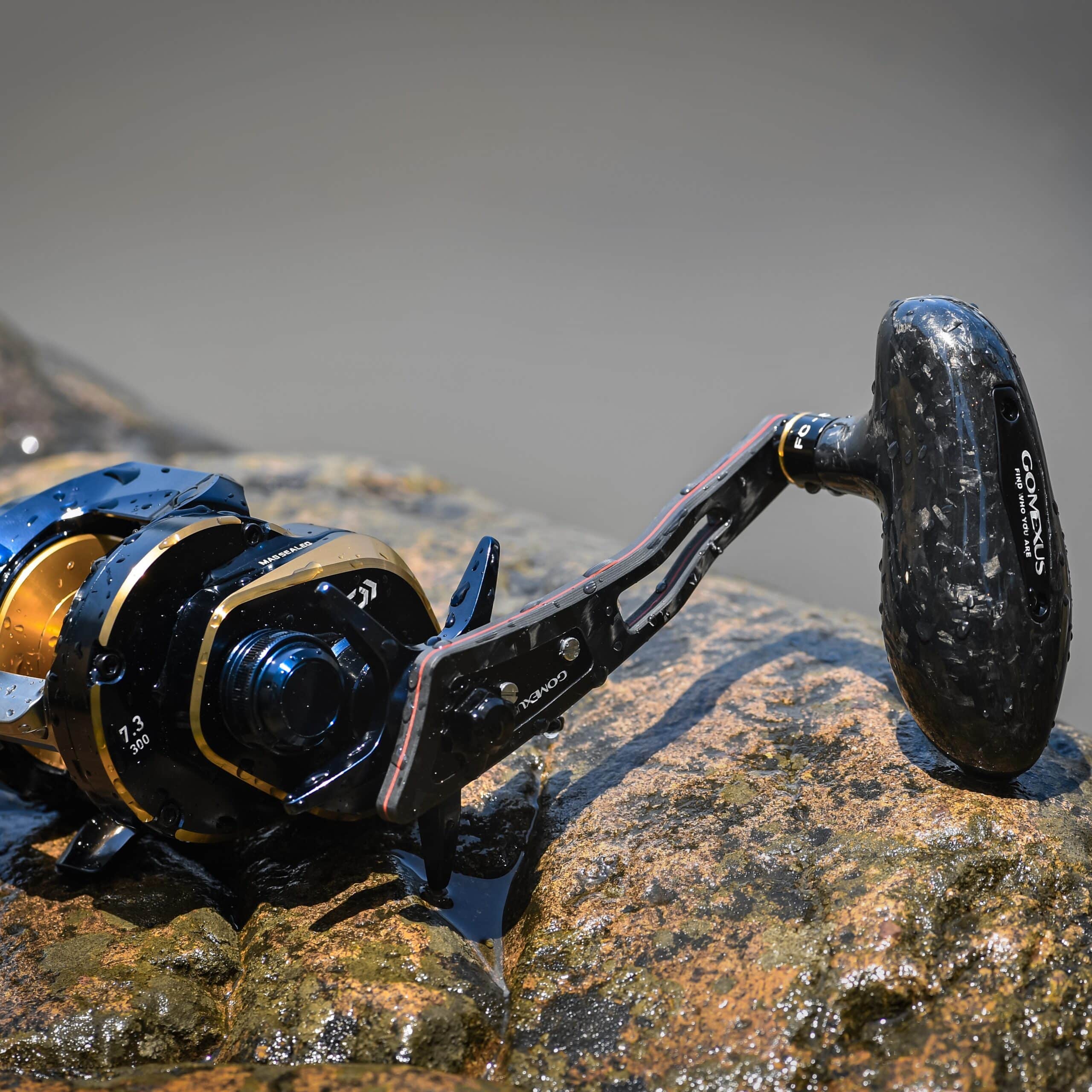 鍛造カーボン製 ハンドルノブでジギング向け