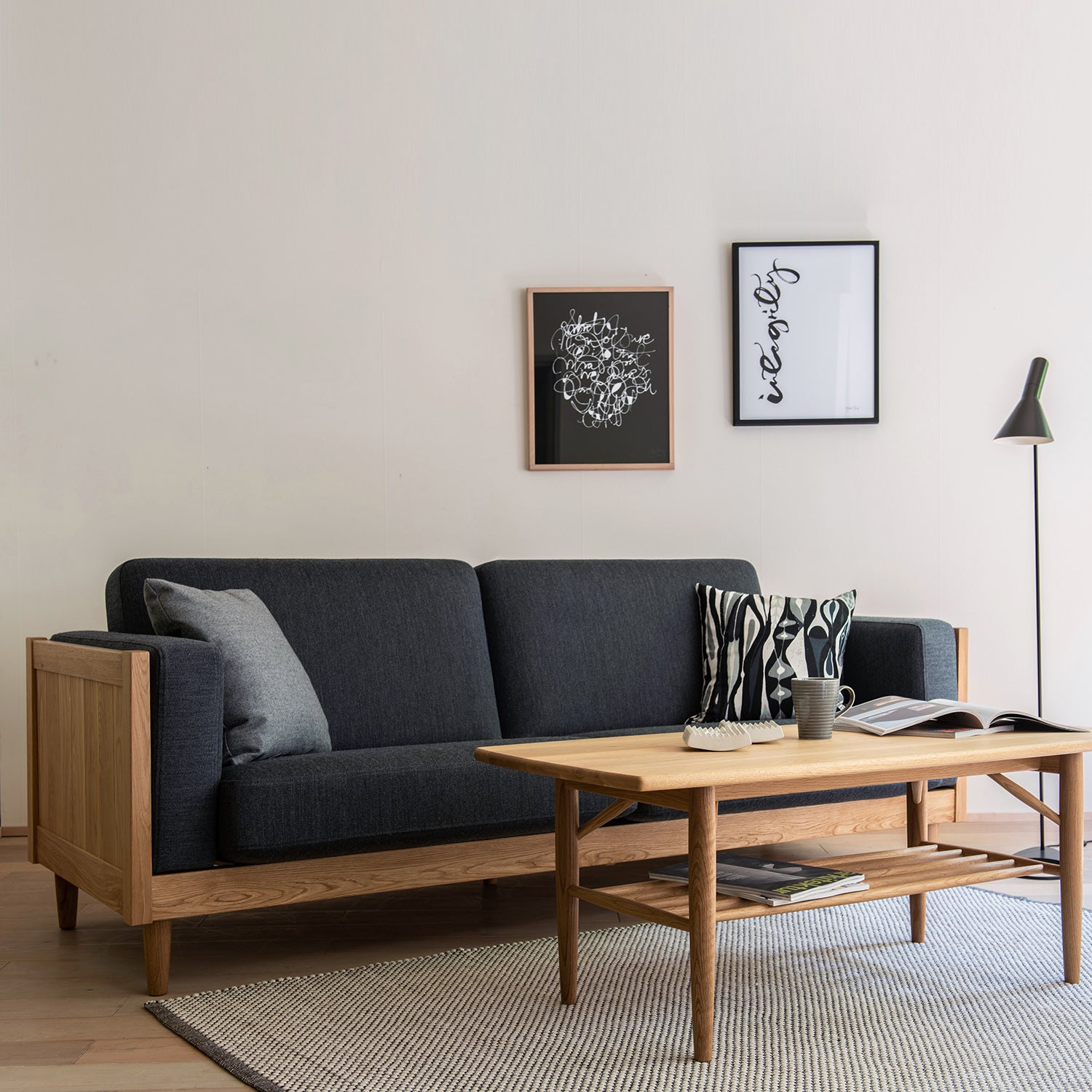 Wood Frame Sofa Classic L