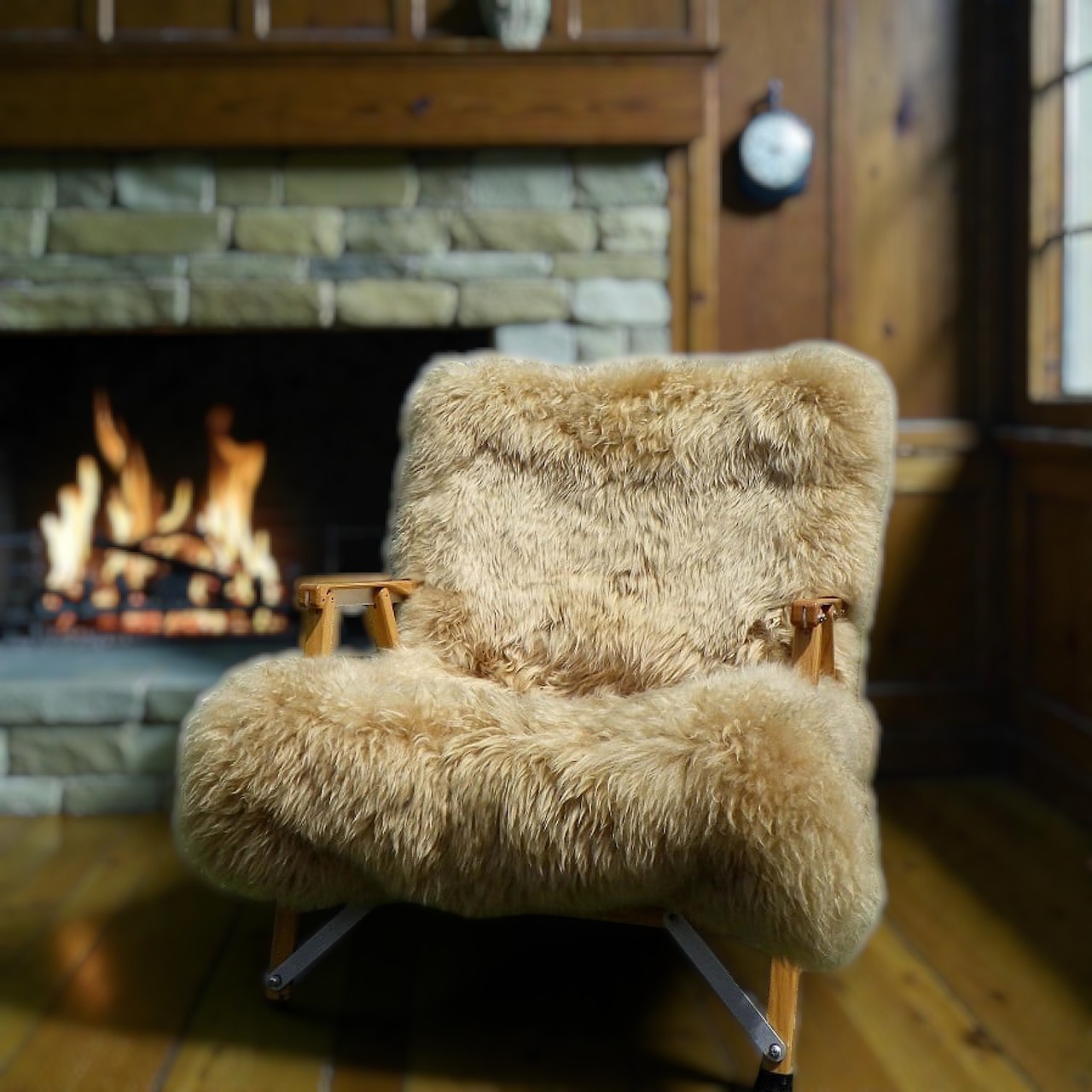 リアルファー（羊）BEIGEチェアカバー※Kermit Chair（カーミットチェア