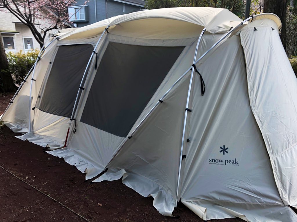 ランドロックアイボリーを初張り。区画サイトに張れる？その大きさや