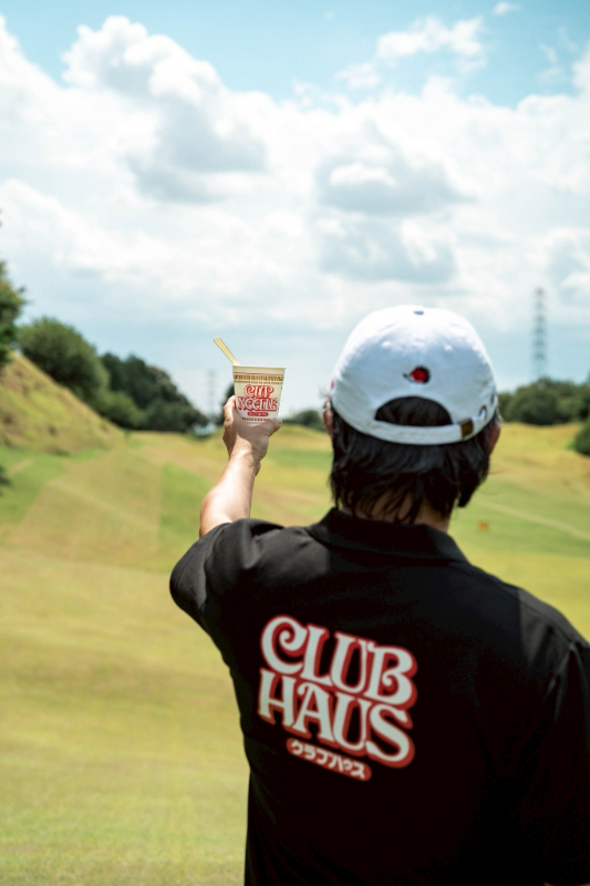CUP NOODLE × CLUBHAUS、コラボアイテム発売 - GOLF BROS.