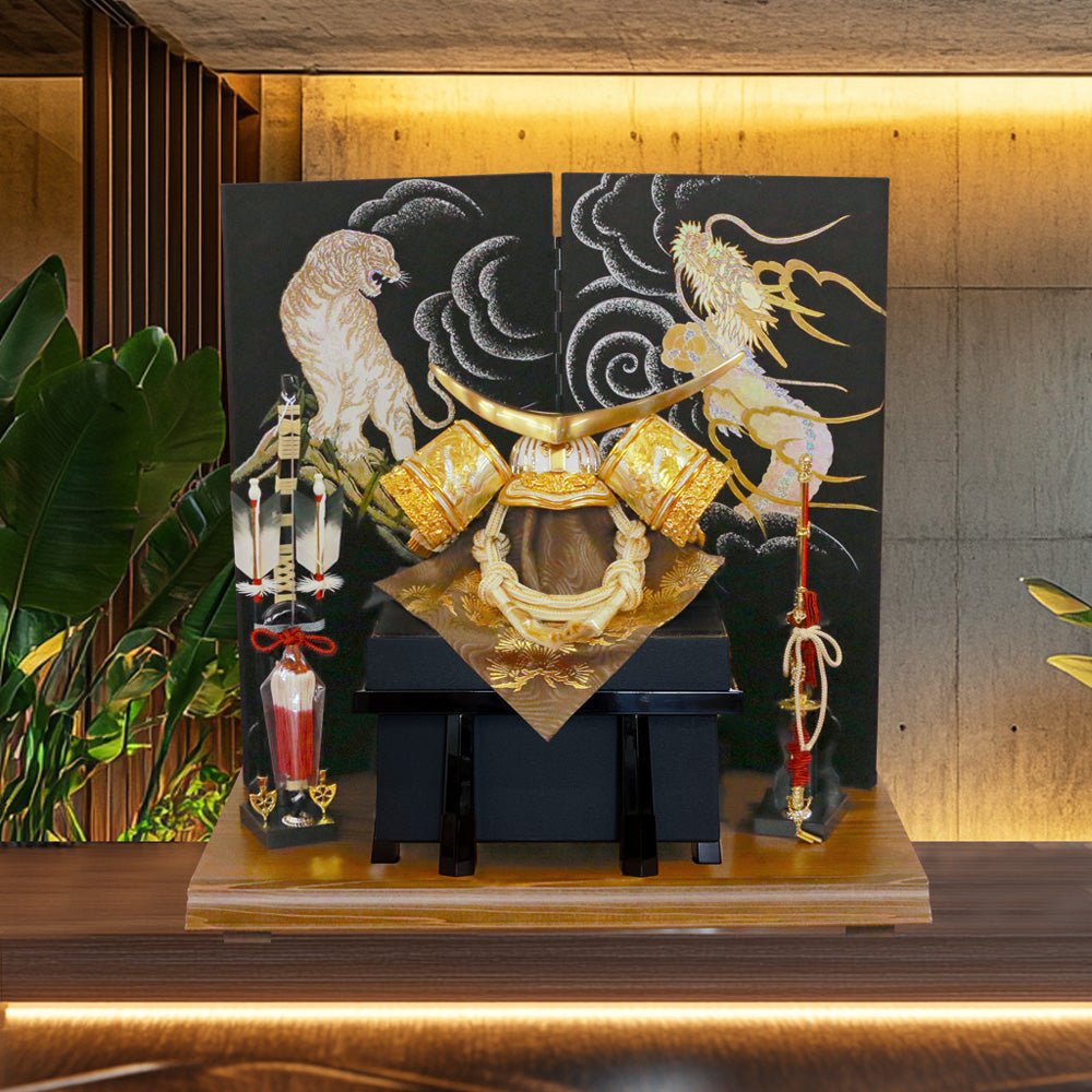 横幅60cm｜立体12号 武将 伊達政宗 白金｜ 五月人形 コンパクト飾り