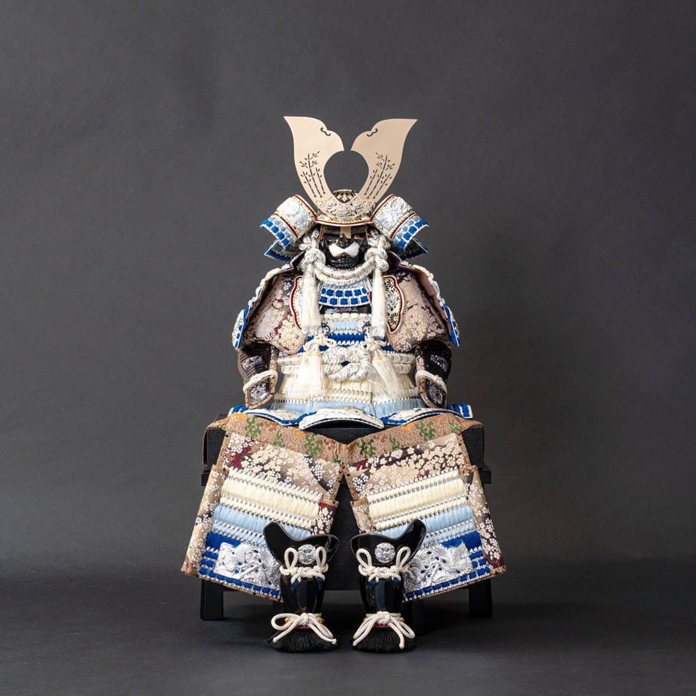 横幅85cm｜翠鳳作 10号青段鎧 ｜青色 ｜モダンで斬新な五月人形｜青い