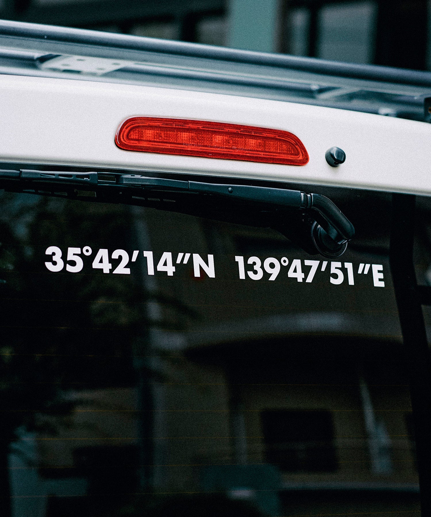 カットステッカー LAT/LONG – GORDON MILLER