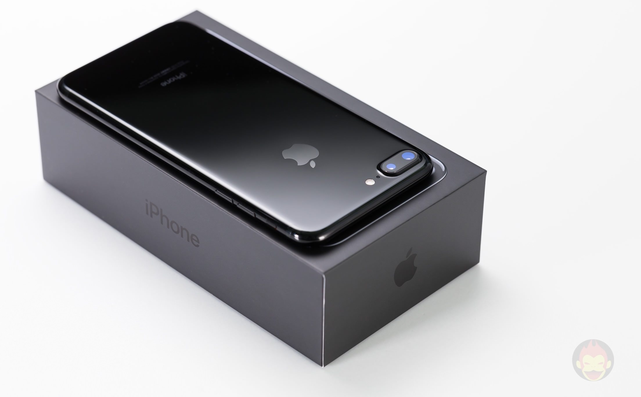 iPhone 7 Plus ジェットブラックモデル 外観レビュー | ゴリミー