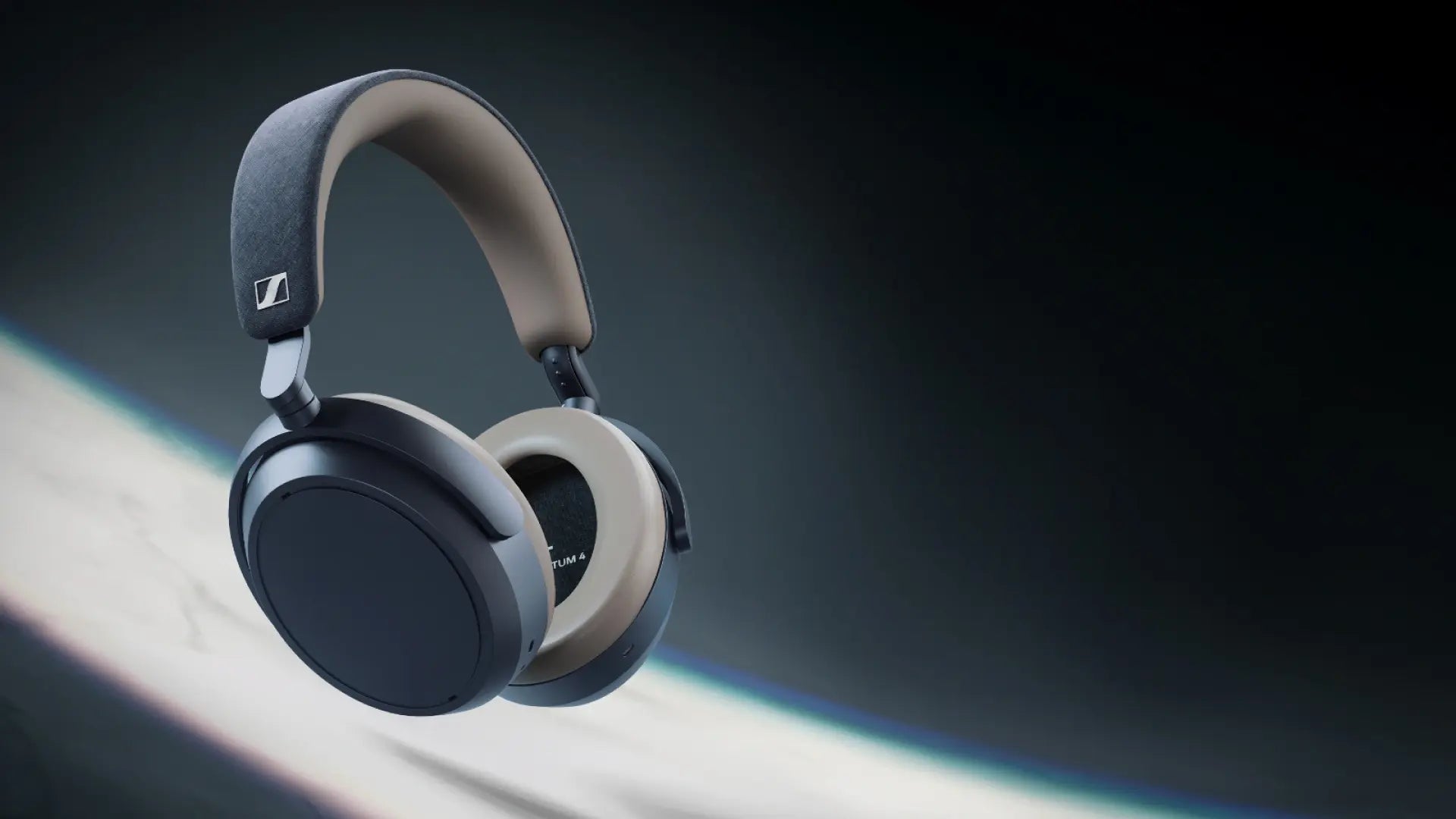 MOMENTUM 4 Denim – Sonova Consumer Hearing GmbH