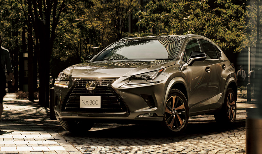 LEXUS、NXに特別仕様車“Bronze Edition”、UXに特別仕様車“Blue Edition