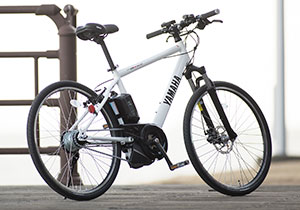デザイン性と走行性能を両立させたスポーティな電動アシスト自転車