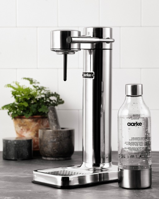 おしゃれ過ぎると話題！ソーダサーバー【aarke（アールケ）】で作る