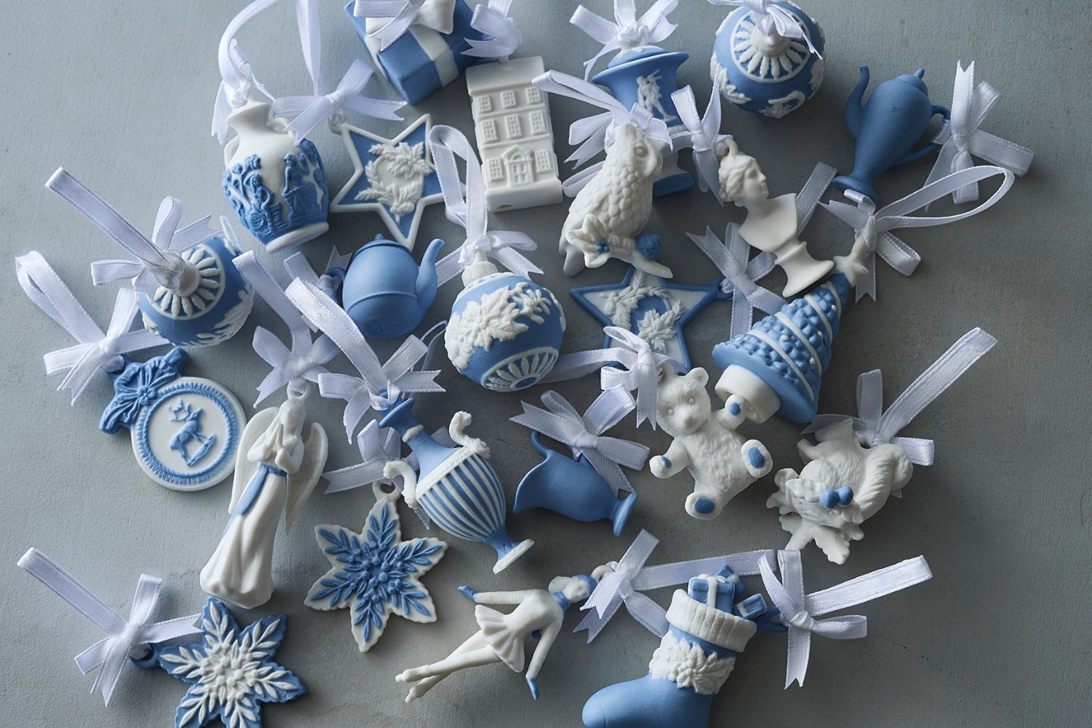 クリスマスまでカウントダウン！ウェッジウッド【ホリデイ アドベント