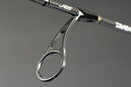 ラブラックスAGS BS」はダイワ初のボートシーバスロッド！ | つりにいく