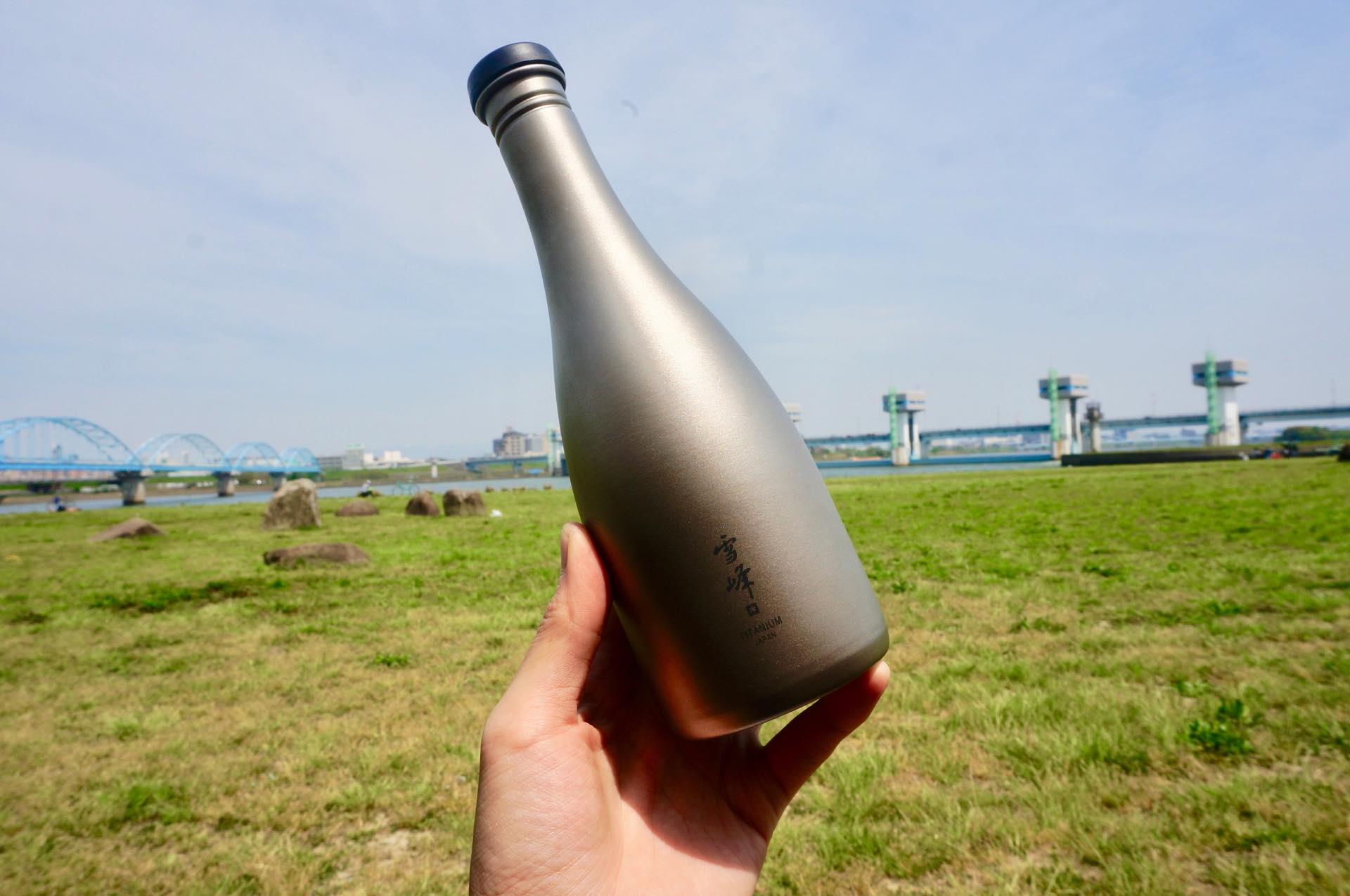 粋なキャンプギア「スノーピーク（Snow Peak） 酒筒 Titanium TW-540