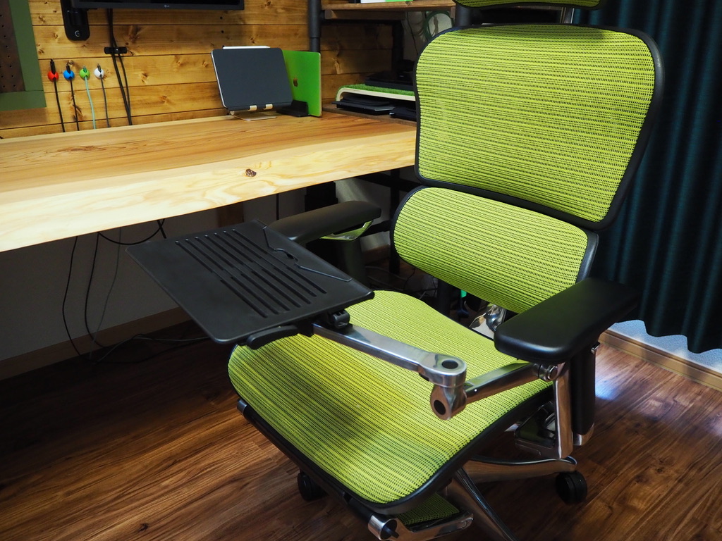 レビュー】エルゴヒューマン タブレットスタンドはちょっとした時に