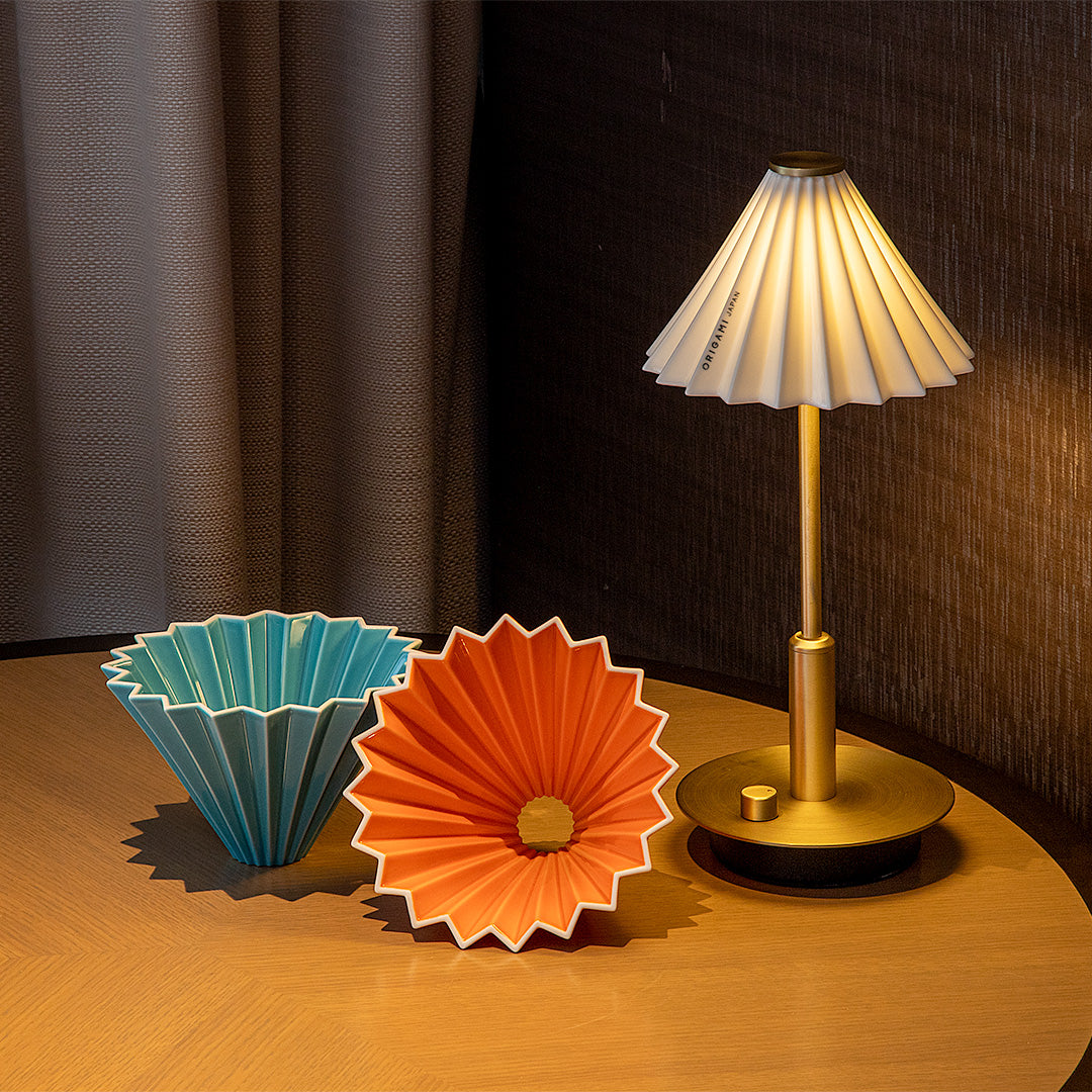 ORIGAMI LAMP PORTABLE（オリガミランプ ポータブル）