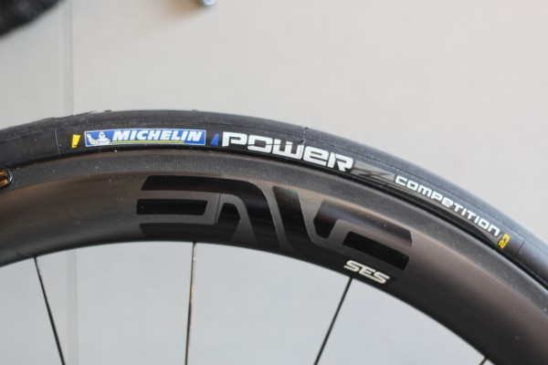 M*x様 ENVE SES リムブレーキ フロントホイール カーボンリム 20H SES4