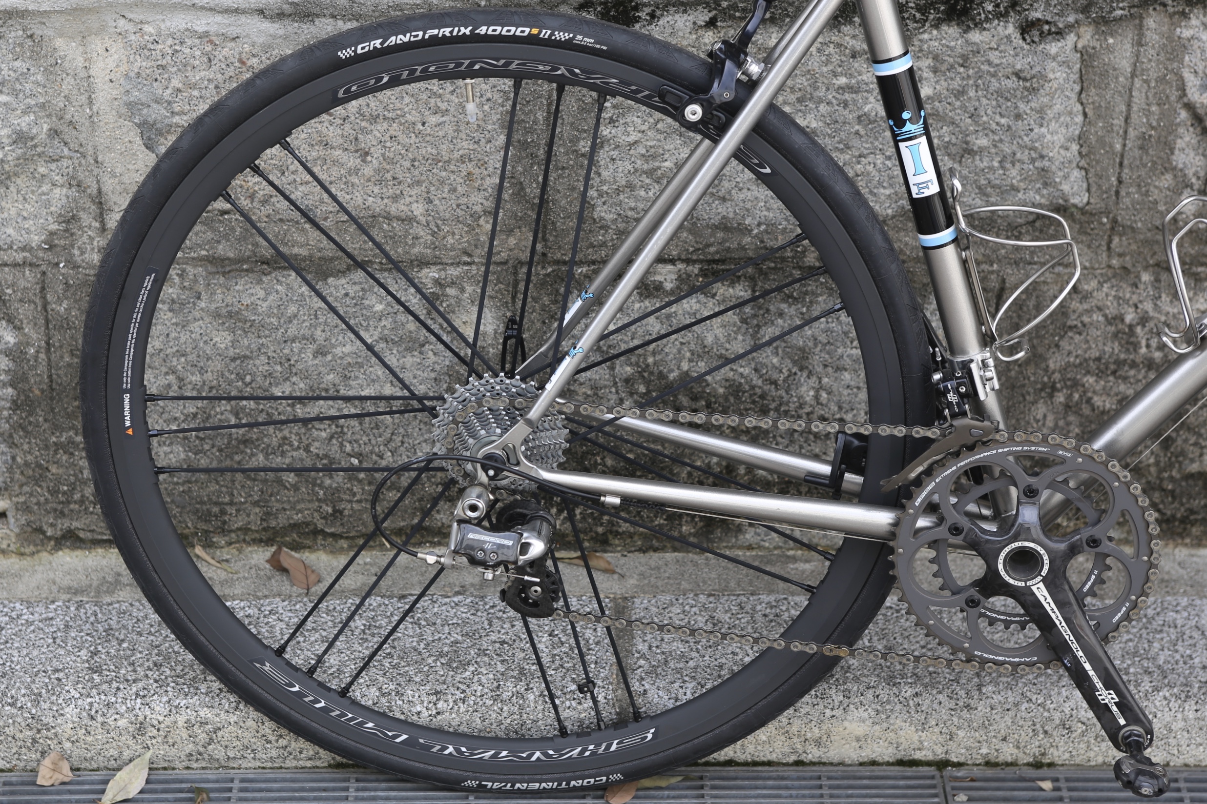 Campagnolo Shamal Mille (シャマルミレ) クールなホイールです