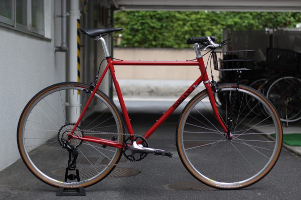 クロモリロードバイクを街乗り仕様へ、フレームやパーツの持ち込みも大