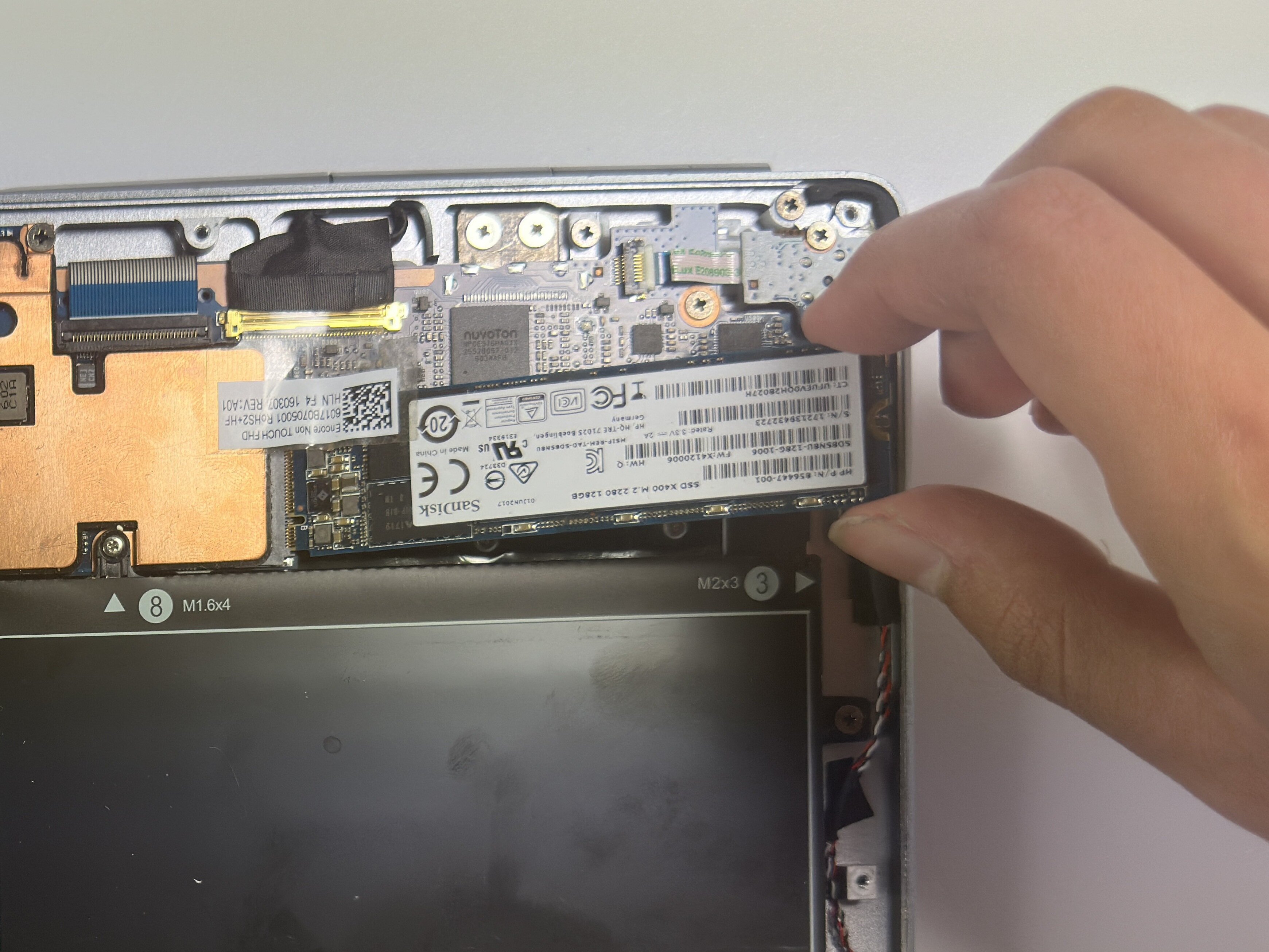 HP EliteBook Folio G1 Solid State Drive Replacement - iFixit
