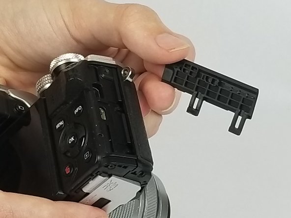 Olympus OM-D E-M10 Mark II HDMI and Multi-connector Cover