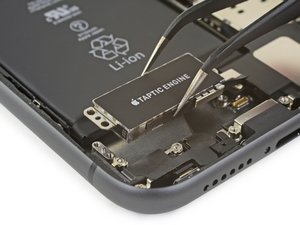 iPhone 11のヘルプ: 自分で修理する方法を学ぶ