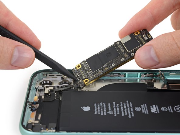 iPhone 11の分解 - iFixit