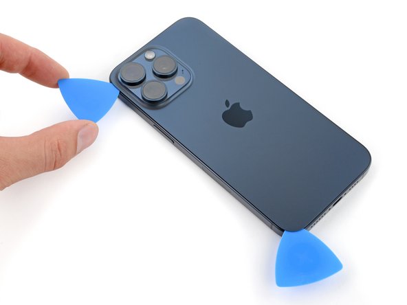 iPhone 15 Pro Maxの背面ガラス交換 - iFixit 修理ガイド