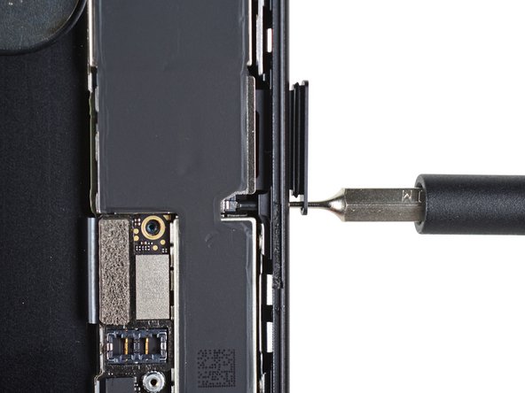 iPhone 7 Teardown - iFixit