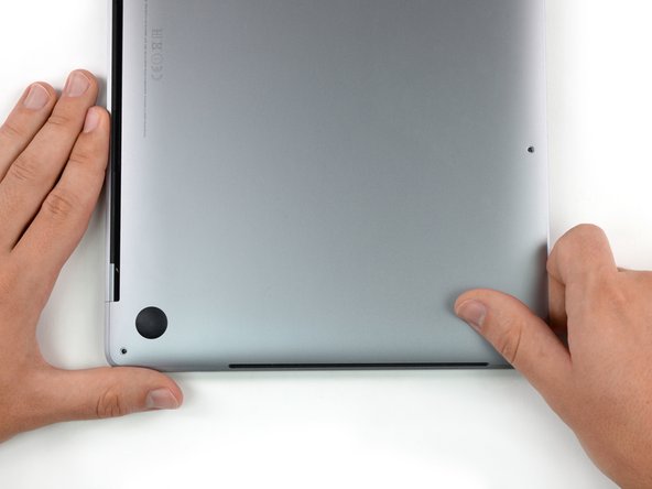 MacBook Pro 13インチ Touch Bar 2018 トラックパッドの交換 - iFixit