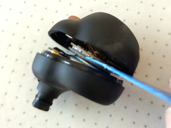 Sony WF-1000XM4 ワイヤレスイヤホンのバッテリー交換 - iFixit 修理ガイド