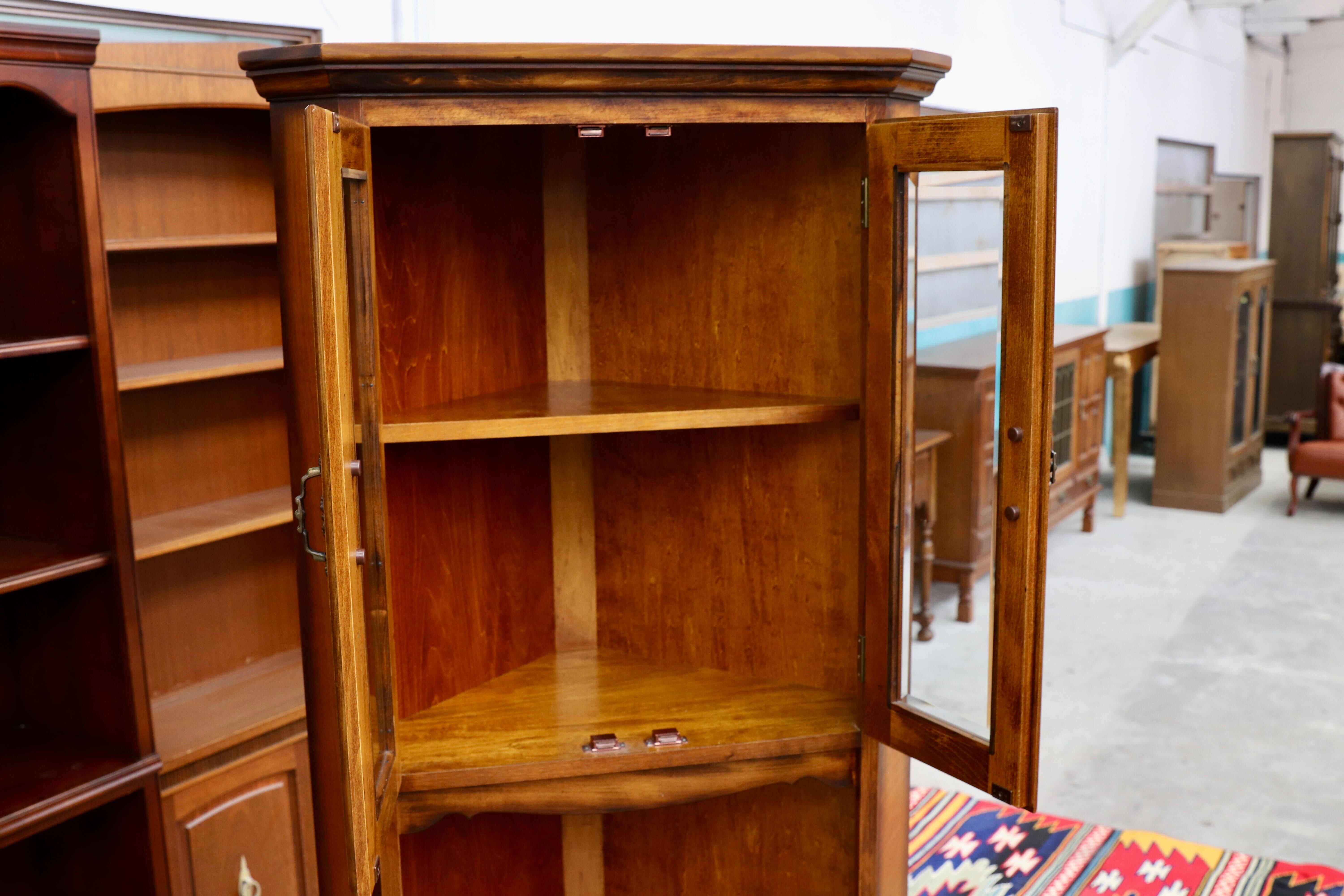 GMIK192○karimoku / カリモク コーナーキャビネット 飾り棚