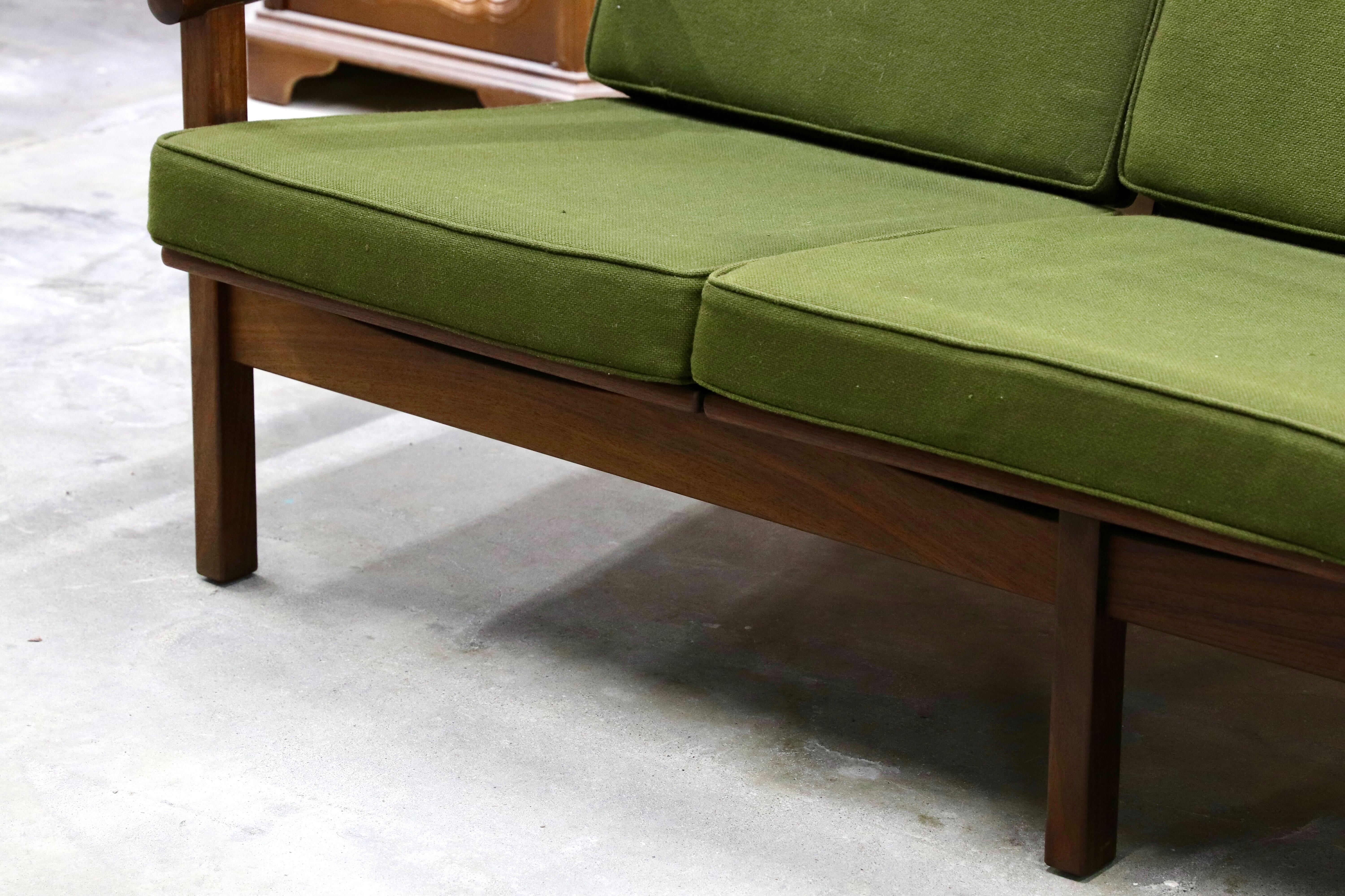 GMHS533C○オールドマルニ / maruni 孔雀 60年代 3人掛けソファ