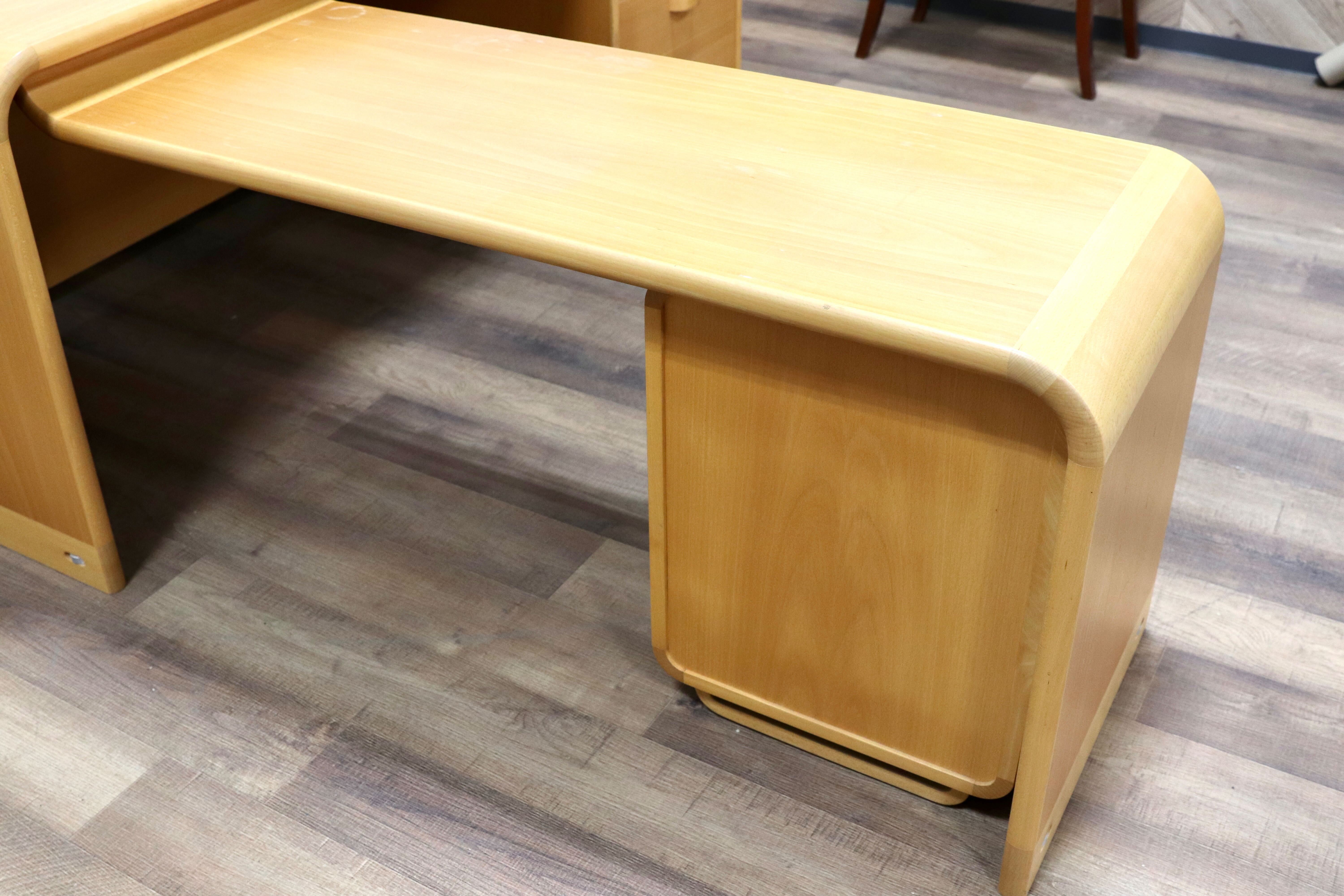 GMGK414○MAGNUS OLESEN / マグナスオルセン システムデスク 書斎机