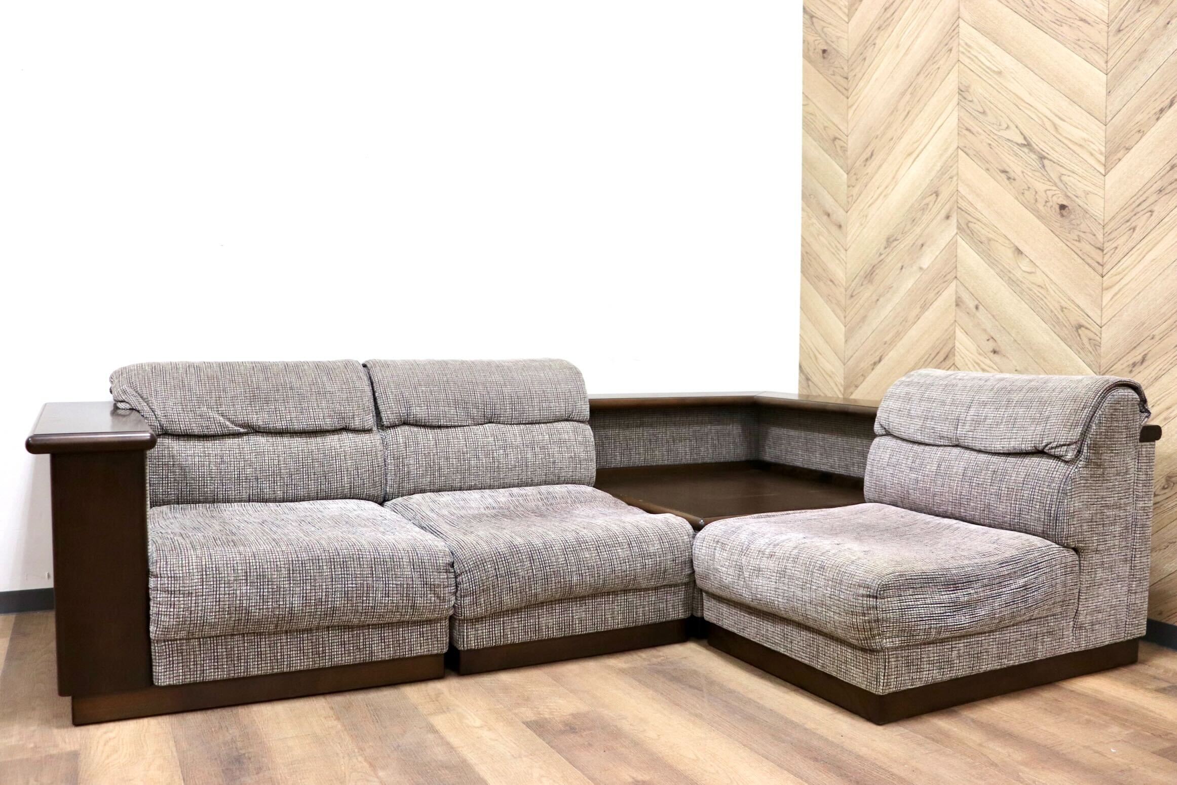 IMG_8711.jpg?v=1702621758&