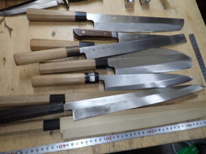 佑成 本焼 柳刃包丁 純日本鋼 黒檀柄/黒檀鞘付 尺一を買取させて