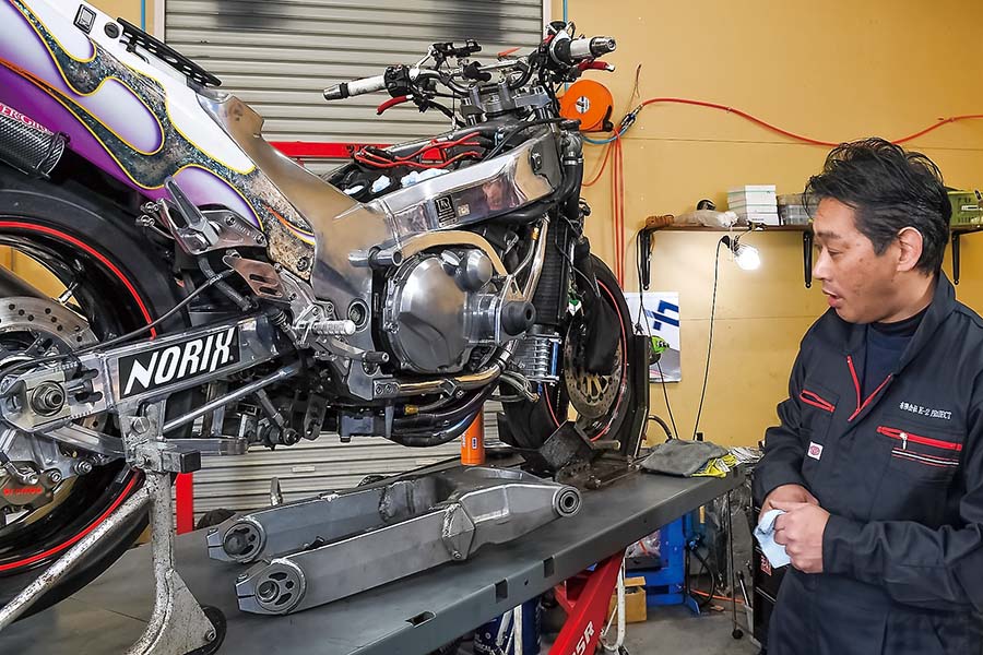 カワサキ旗艦シリーズのベースの良さを生かしながら経年という事実を