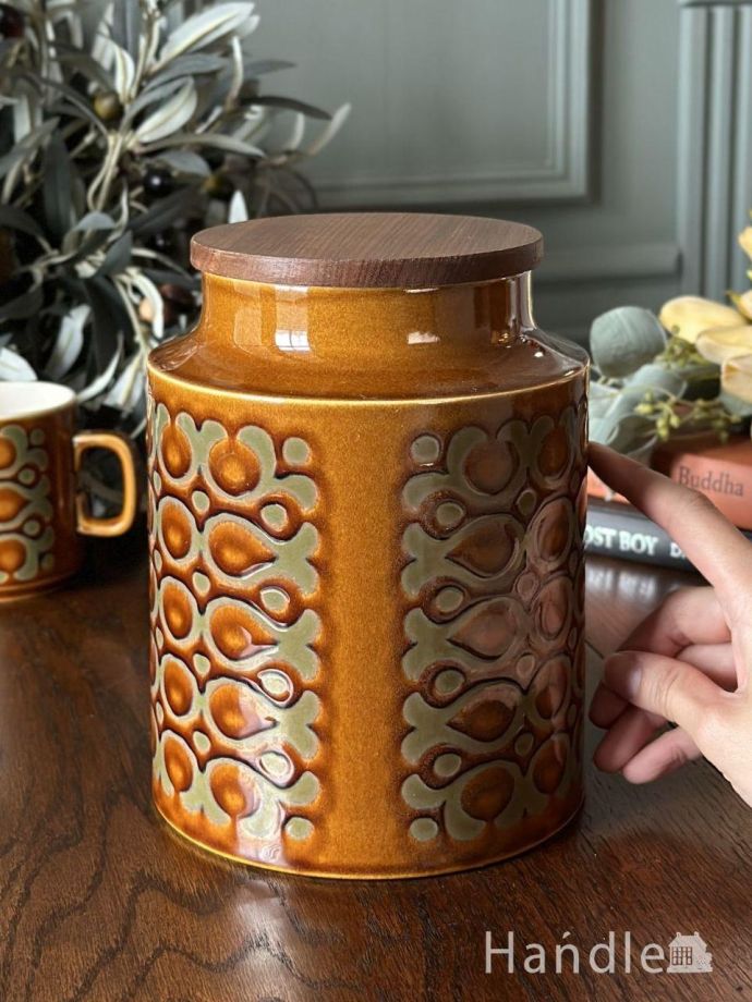 ホーンジー社のアンティーク食器、「Bronte」ブロンテシリーズの