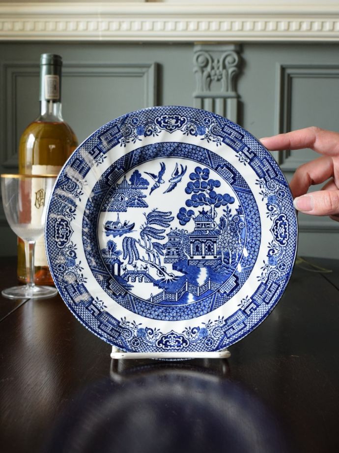 英国伝統のウィロウパターンが美しい、ROYAL WESSEX(ロイヤル