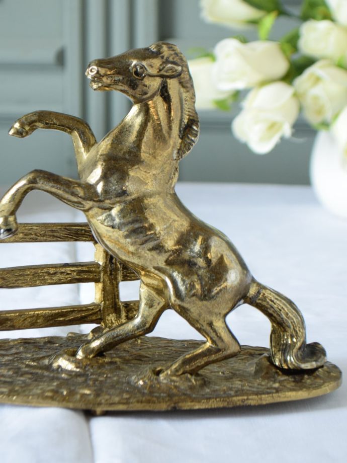 アンティークの真鍮雑貨、躍動感あふれる馬術のブラスオブジェ（ホース