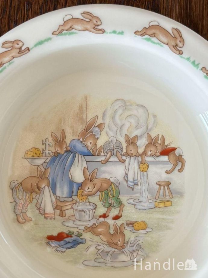 英国ロイヤルドルトンの可愛い食器、バニキンズのベビーボウル