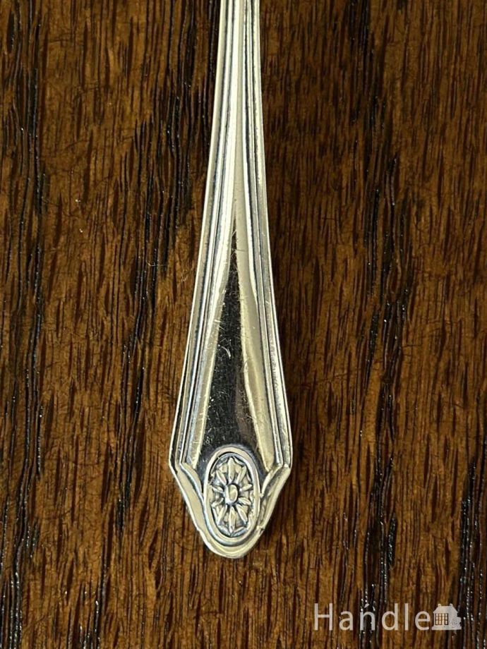 イギリスから届いたカトラリー、アンティークシルバープレートの