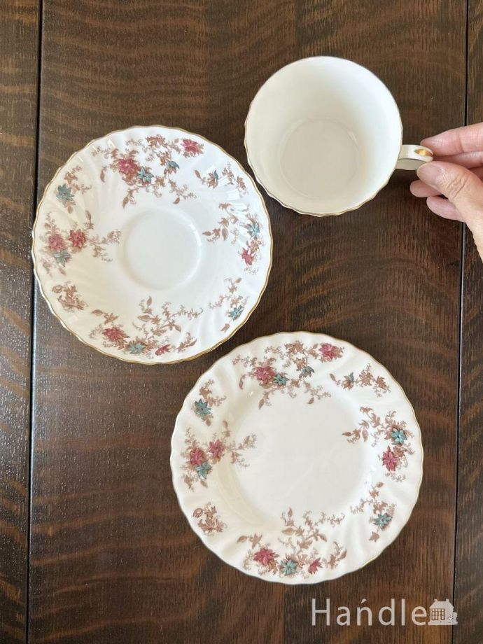 英国アンティークの美しいお皿、ミントンのアンセストラル（Ancestral