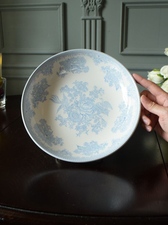 英国バーレイ社の陶磁器、ブルーアジアティックフェザンツのパスタ