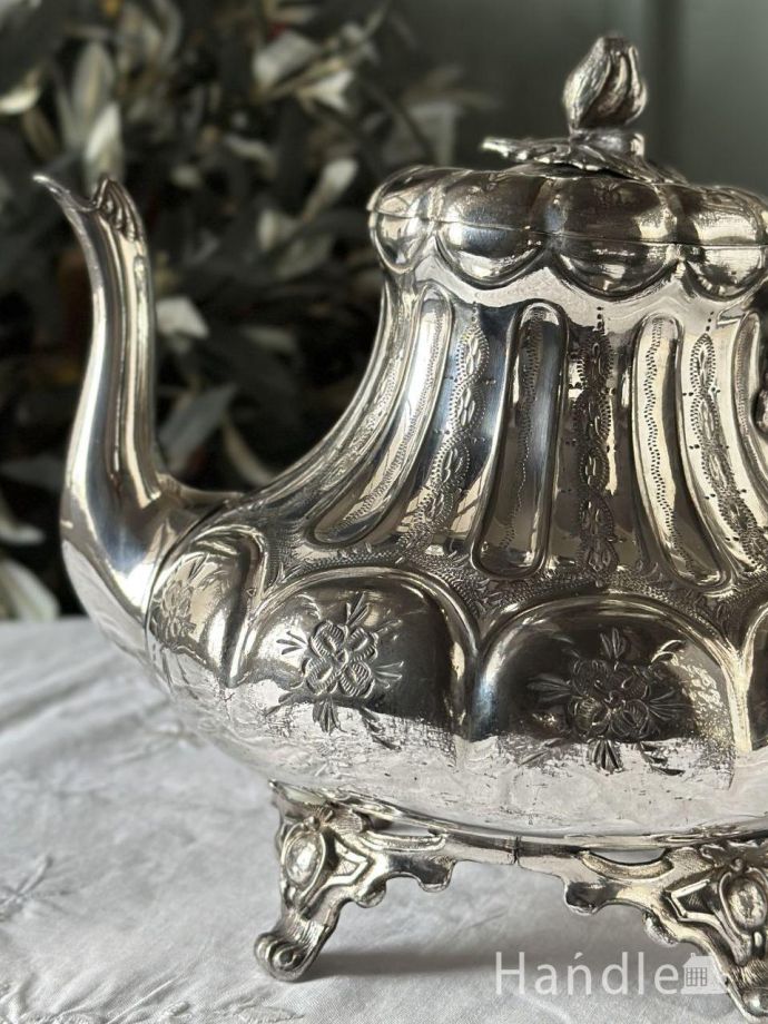 英国アンティークのティーセット、シェフィールドのシルバーティー