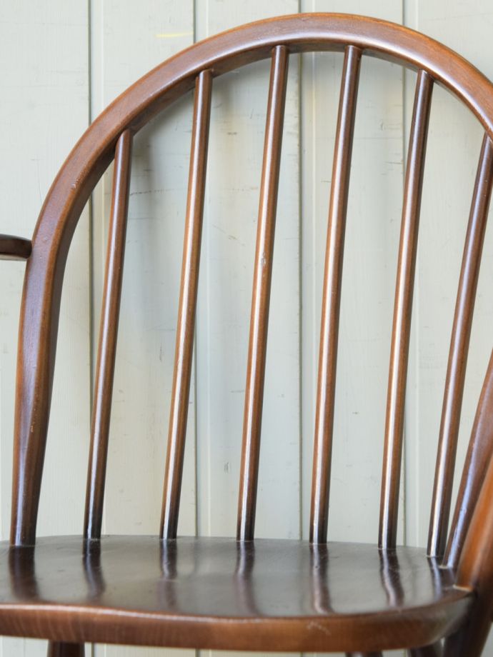 アーコールのフープバックアームチェア（6本・オリーブ色・ハの字脚