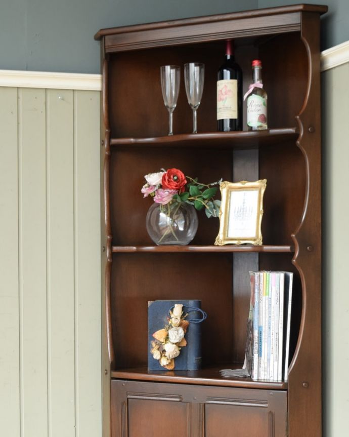 イギリスから届いたERCOL社のビンテージ家具、おしゃれなコーナー