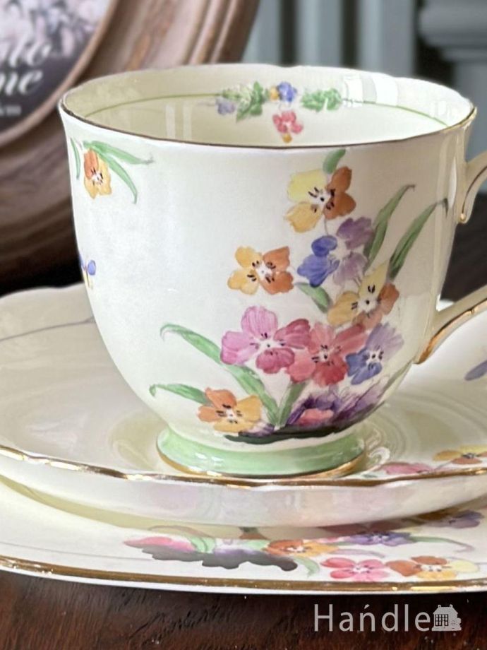 イギリスから届いたアンティークトリオ、TUSCAN(タスカン)の手描き