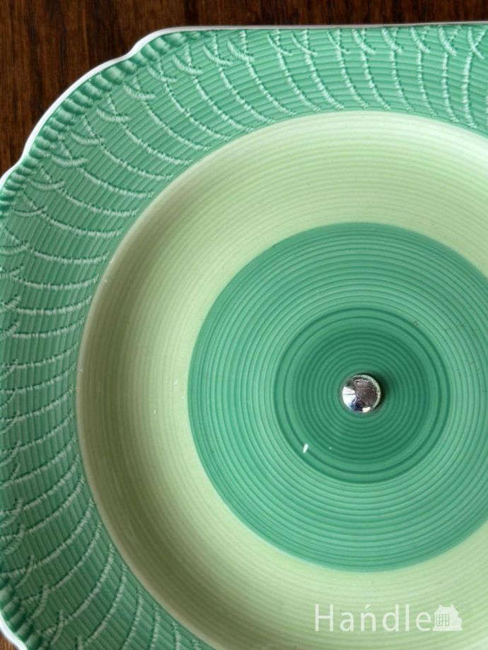 イギリスから届いたシェリーのアンティーク皿、爽やかなグリーン色の